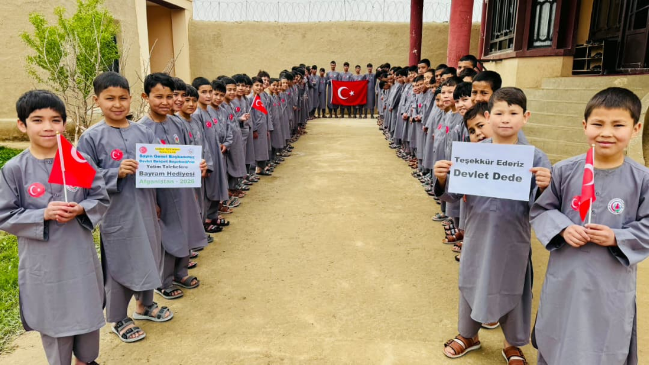 Afganistanlı çocuklar: 'Teşekkür ederiz Devlet dede'