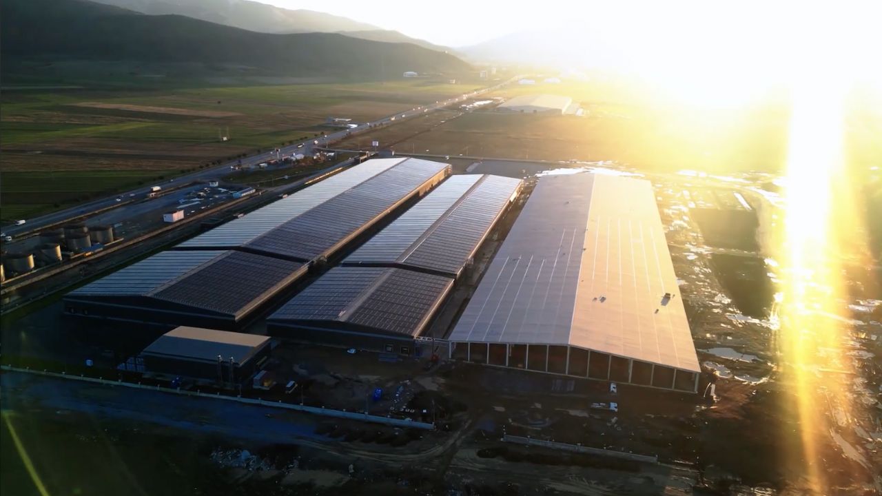 Dev fabrika kapandı, 2 bin kişi işsiz kaldı