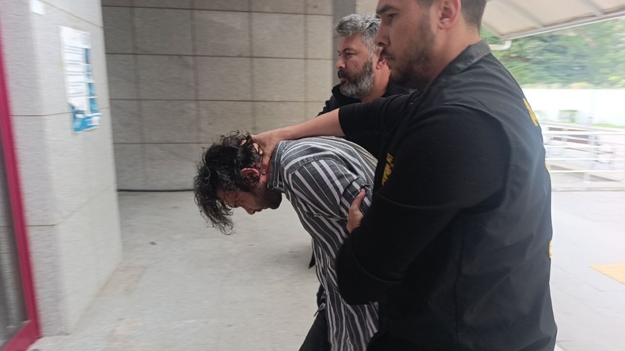 Markette cinayet: 19 yaşındaki genç öldü