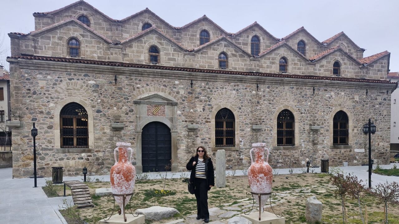 Timetürk yazarı Gülçin Ertunç kaleme aldı: 'Toprağın sesi, suyun hafızası, Gülün Mirası'nda bir Isparta yolculuğu'