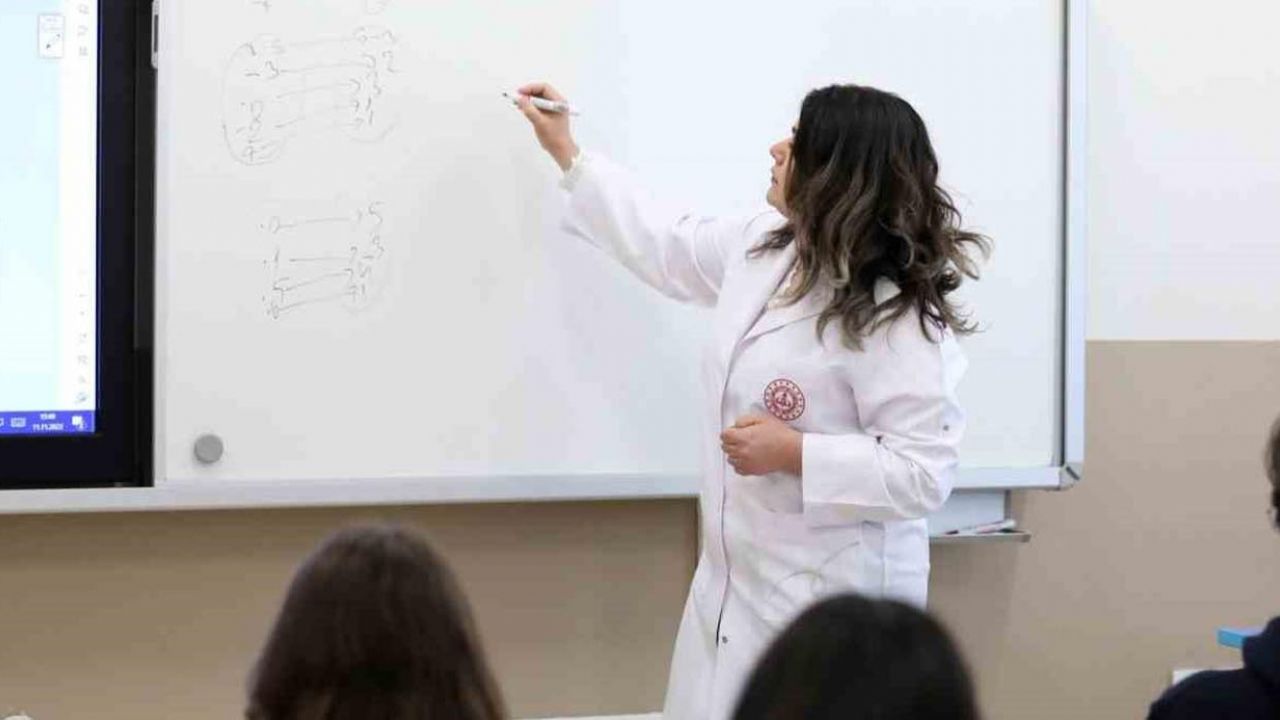 Öğretmenlerin 'yer değiştirme' takvimi belli oldu