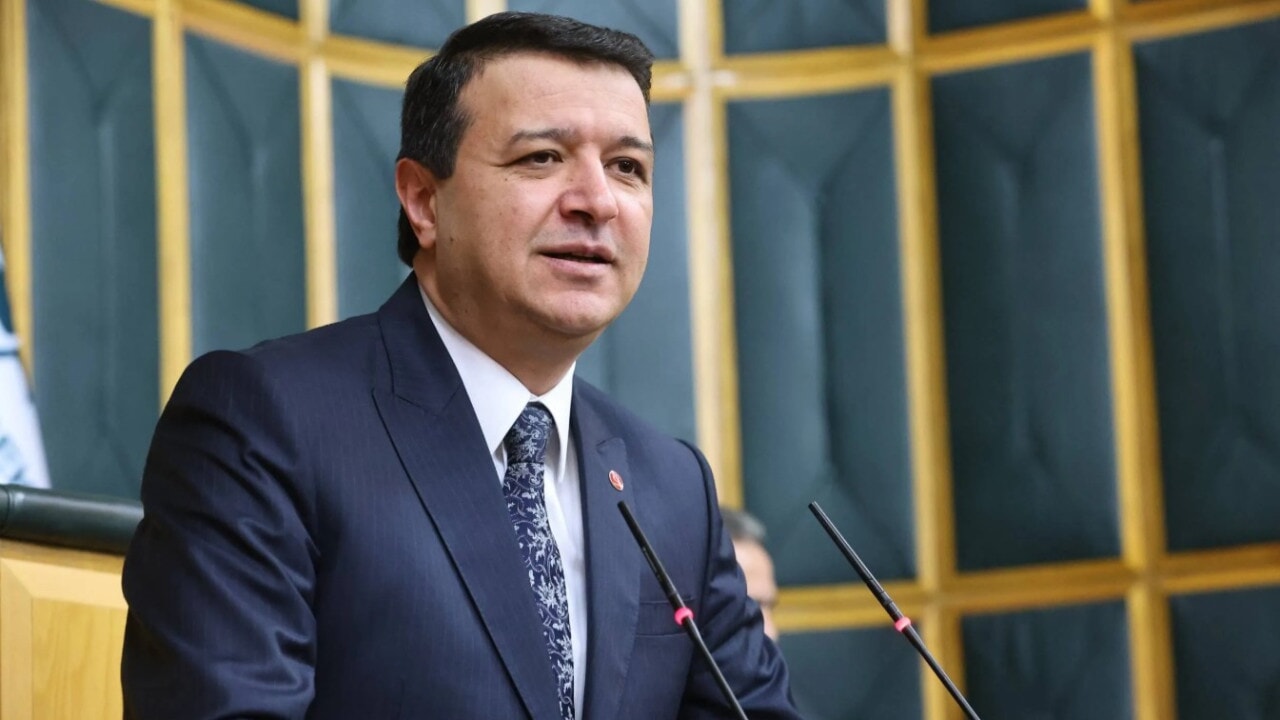 Saadet lideri Arıkan: 'Biz İran taraftarı değiliz, İran'la aynı taraftayız'