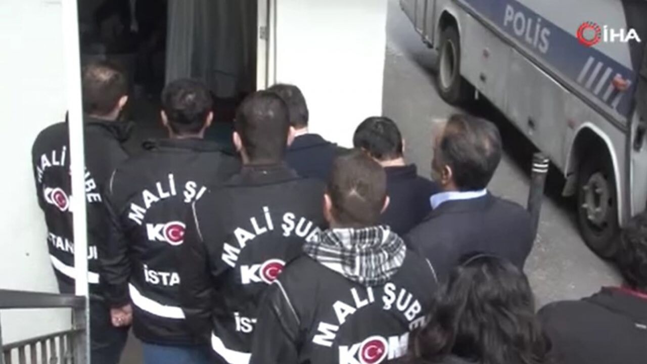 İBB soruşturmasında iki gözaltı