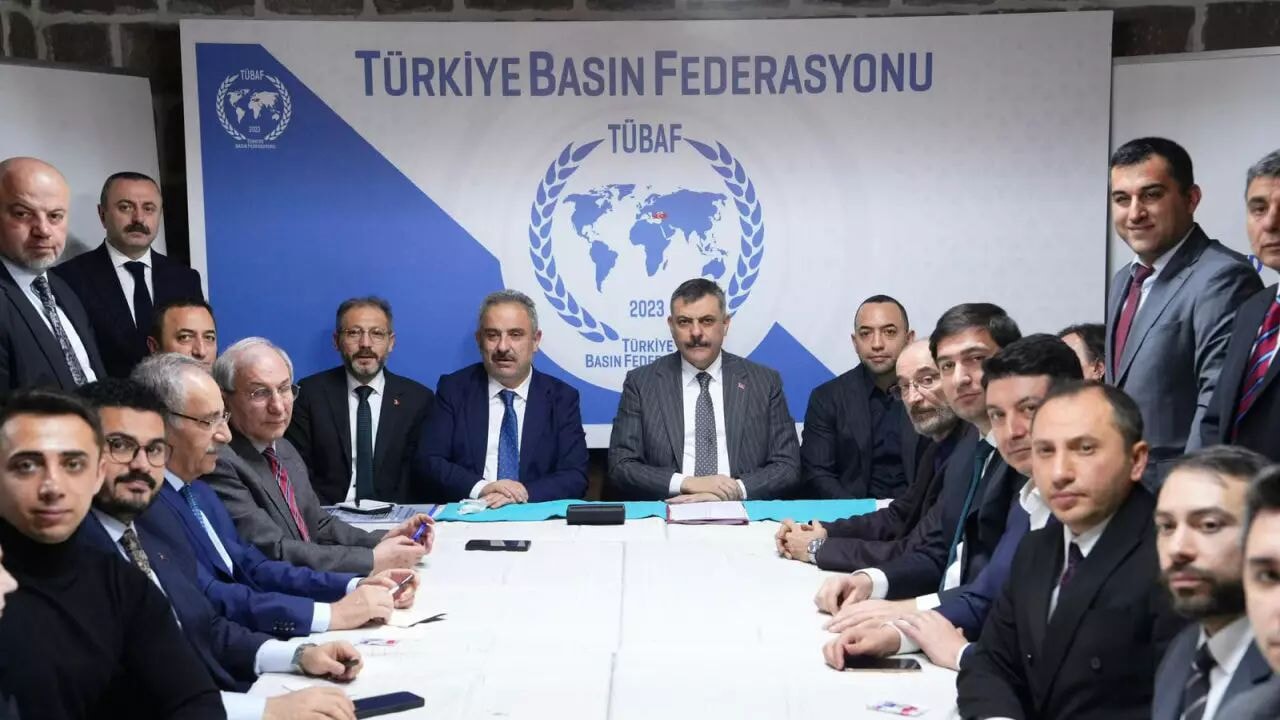 Bakan Çiftçi: 'En fazla soruşturma izni AK Parti'li belediyelere verildi'