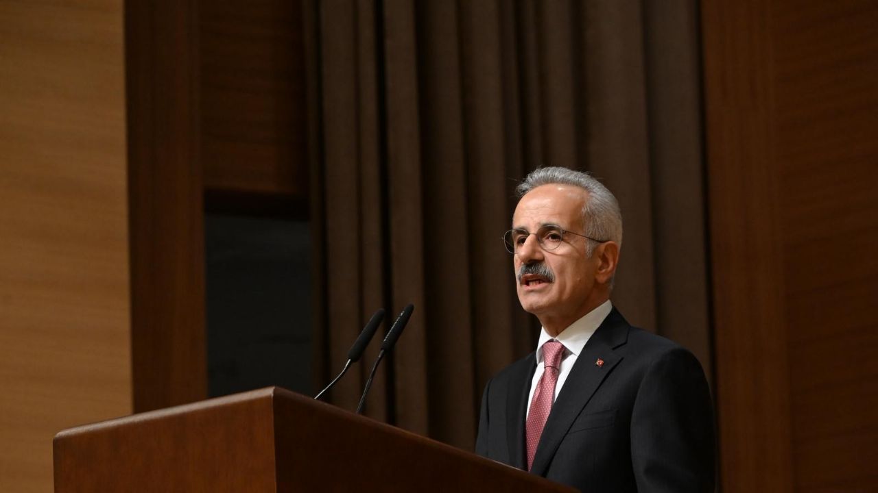 Bakan Uraloğlu'dan 5G açıklaması