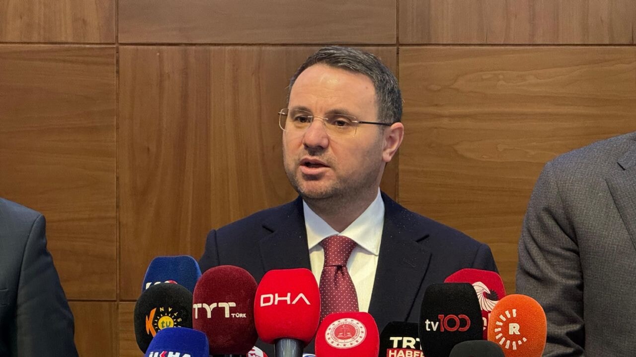 Adalet Bakanı Gürlek: Sosyal medyaya kimlikle girilecek