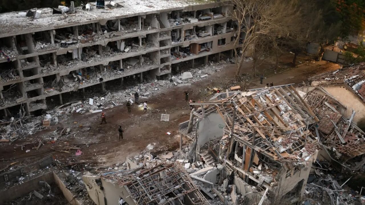 İran: 'İsrail'de 5 hedefi vurduk'