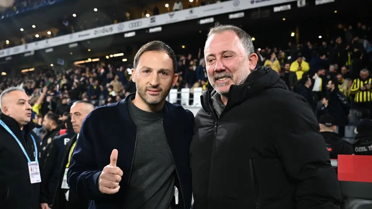 Kadıköy'de dev derbi: Zirve yarışında kritik 90 dakika!