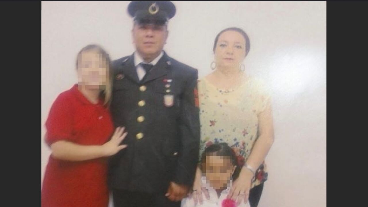 Eşini ve bir kızını öldürüp intihar etti