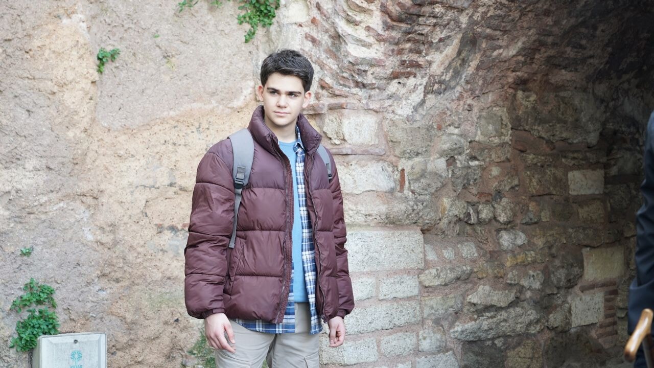 'KOD ADI KIRLANGIÇ': 'Benim değil senin baban'