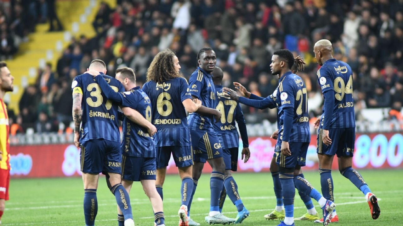 Kayserispor: 0 - Fenerbahçe: 1 (İlk yarı)