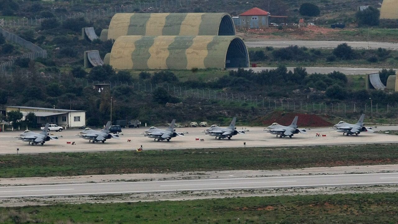 'ABD üsleri Atina'ya taşınıyor'… Atina İran'ın hedefi olur mu?