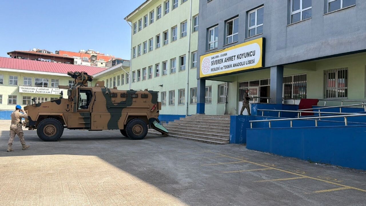 Okulda dehşet! Rastgele ateş açtı: 13 yaralı