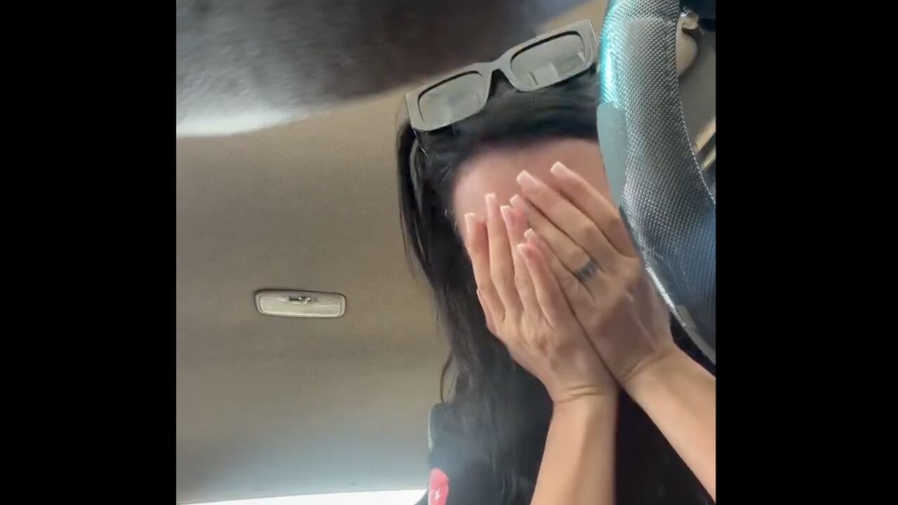 Kamera kurup ağlayan hemşireye inceleme