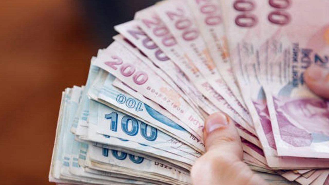 Mahmut Arslan: 'Vergi sisteminin baştan sona değiştirilmesi gerekiyor'