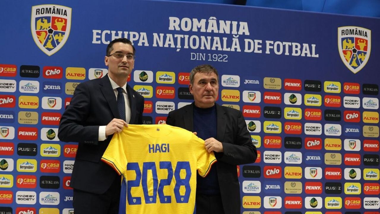 Gheorghe Hagi yeni görevine başladı
