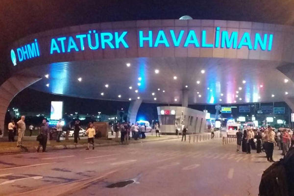 Canlı bombaların otopsileri tamamlandı!