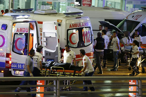 Havalimanı saldırısında ölü sayısı yükseldi