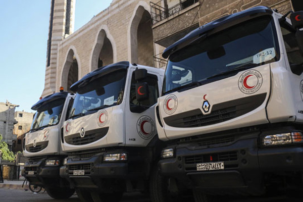 BM'den Doğu Guta'ya yardım konvoyu