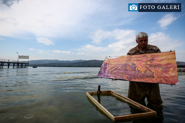 'Ebru'yu denize taşıdı