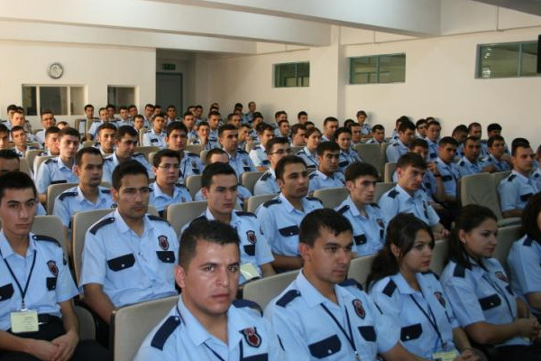 Bozdağ’dan infaz koruma memurlarına müjde