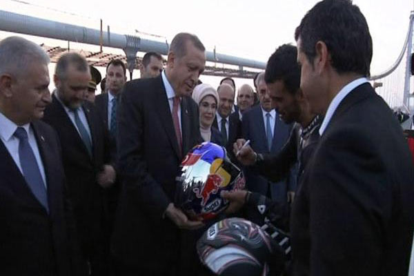 Sofuoğlu’ndan Erdoğan ve Yıldırım’a sürpriz