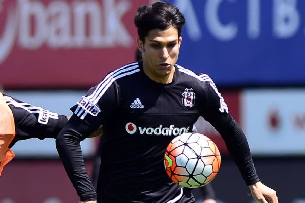 Necip Uysal Kosova Milli Takımına 'evet' dedi