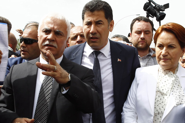 MHP'de muhaliflerden 5. parti açıklaması
