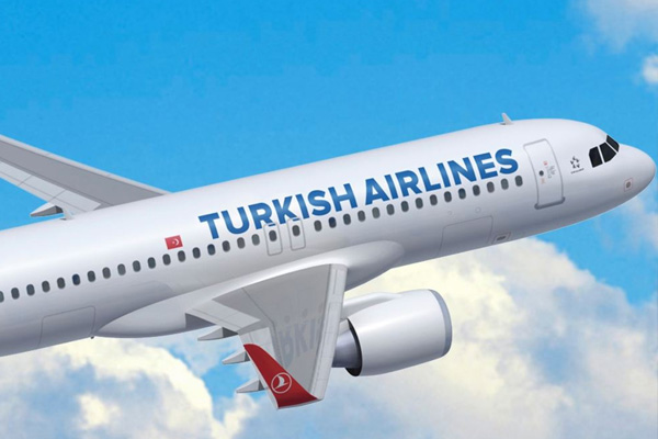 Sabiha Gökçen'de bomba paniği