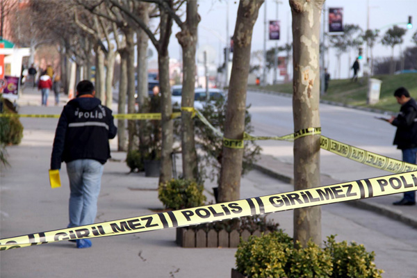 İstanbul’da ihbara giden polise silahlı saldırı