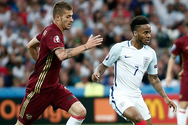 Rus futbolcu Kadıköy'de imzayı atacak