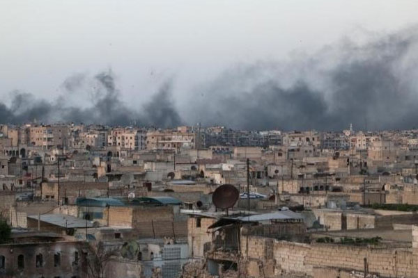 Suriye rejimi Halep'i tamamen kuşattı: Kastillo yolu rejime geçti