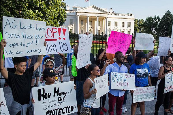 ABD’de siyahilerin öldürülmesine tepki