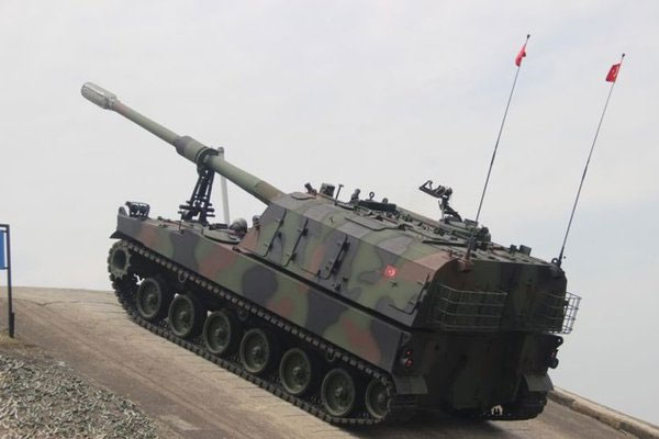 TSK, PKK hedeflerini obüslerle vuruyor