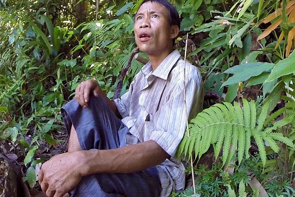 Gerçek tarzan evini ziyaret etti