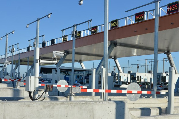 Osmangazi Köprüsü'nden ücretli geçişler başladı