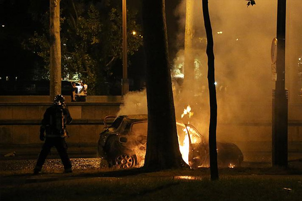 Paris'te final sonrası 50 gözaltı