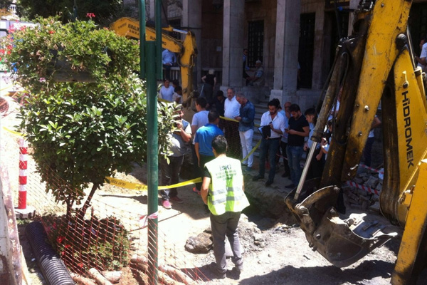 Beyoğlu’ndaki kazıda insan kemikleri çıktı