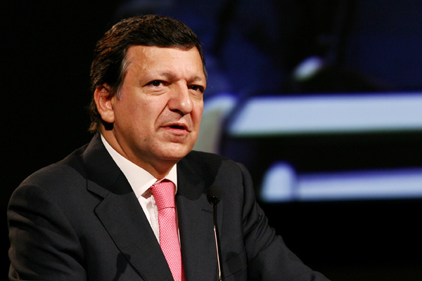 Barroso'nun Goldman Sachs'taki görevi AB'yi karıştırdı