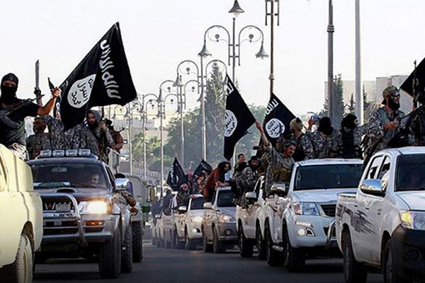 IŞİD Kobani'ye saldırdı