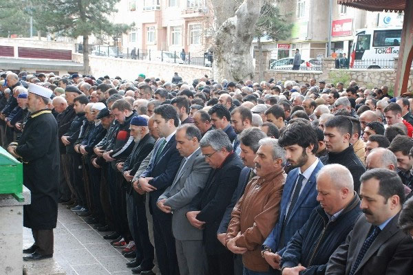 Uygur Türkleri için gıyabi cenaze namazı