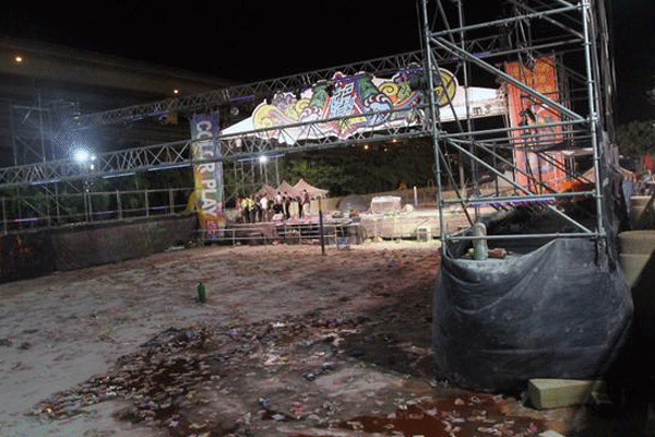 Eğlence parkında yangın: 500 yaralı