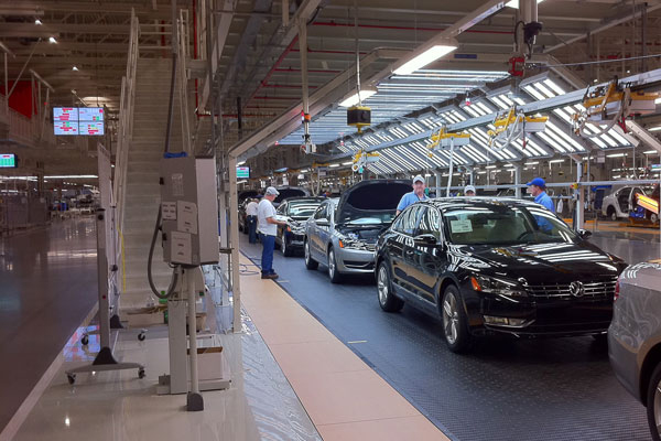 Dünya devinden ucuz otomobil kararı!