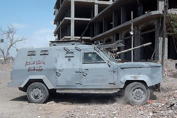 Husilerden Arabistan'ın sınır bölgesine saldırı