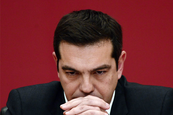 Yunanistan'a şok üstüne şok!