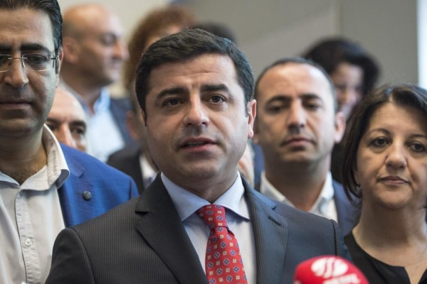 Demirtaş'tan 'Suriye'ye müdahale' açıklaması