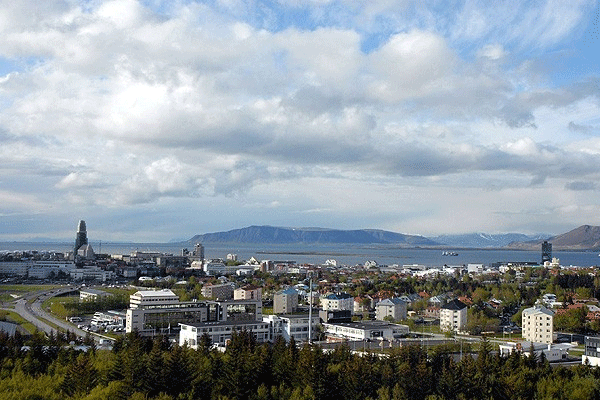 'Satılık ülke' örnek ülke oldu