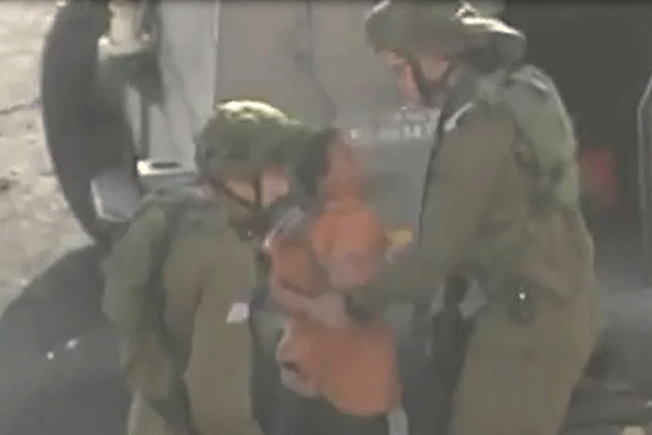 İsrail 40 kişiyi gözaltına aldı