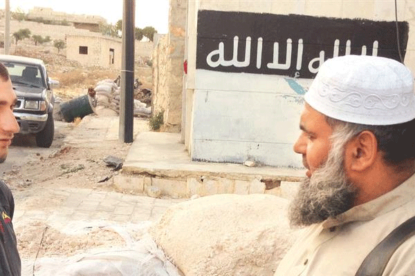 El Kürdi: PYD Kürtleri katlediyor