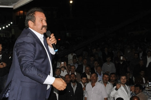 Beraat edince 10 bin kişiye iftar